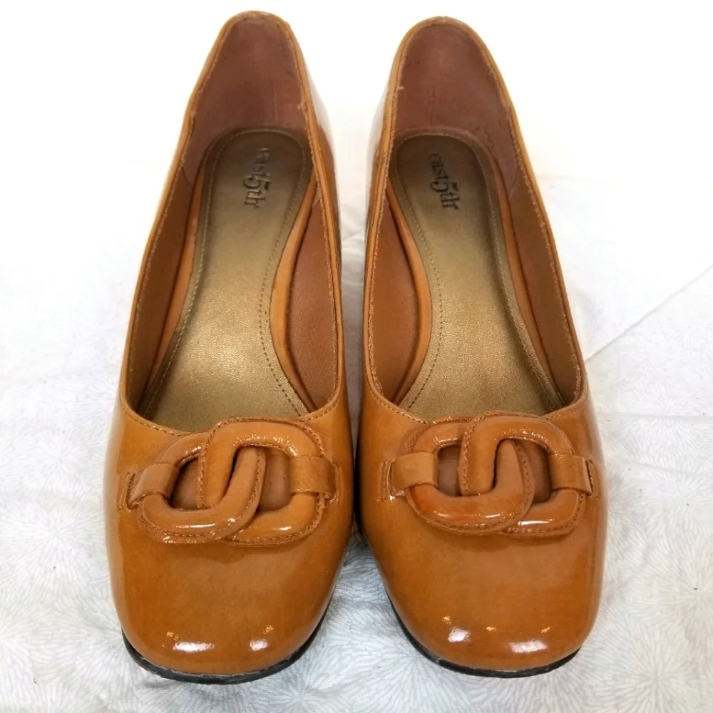 East 5th Ave deep yellow faux patent leather loafers block heel grandma chic 7
